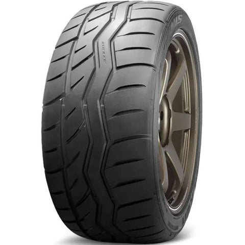 Falken Azenis RT615K Plus 215/45R17